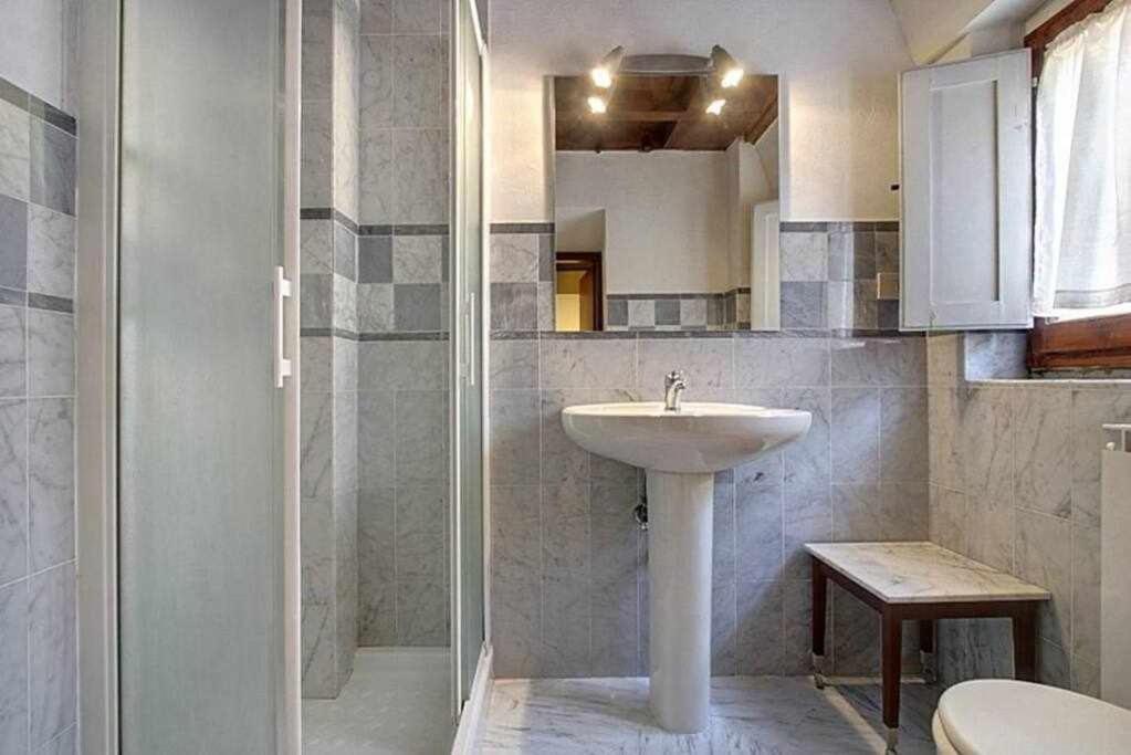 Panzani Rustico Vicino Santa Maria Novella Apartment ฟลอเรนซ์ ภายนอก รูปภาพ