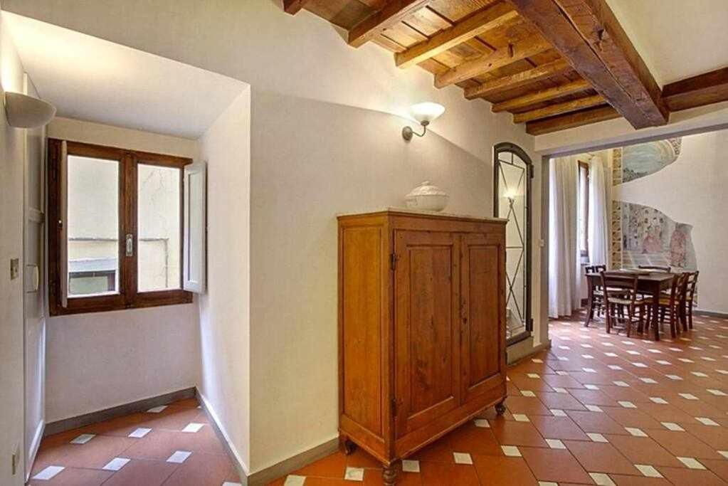 Panzani Rustico Vicino Santa Maria Novella Apartment ฟลอเรนซ์ ภายนอก รูปภาพ