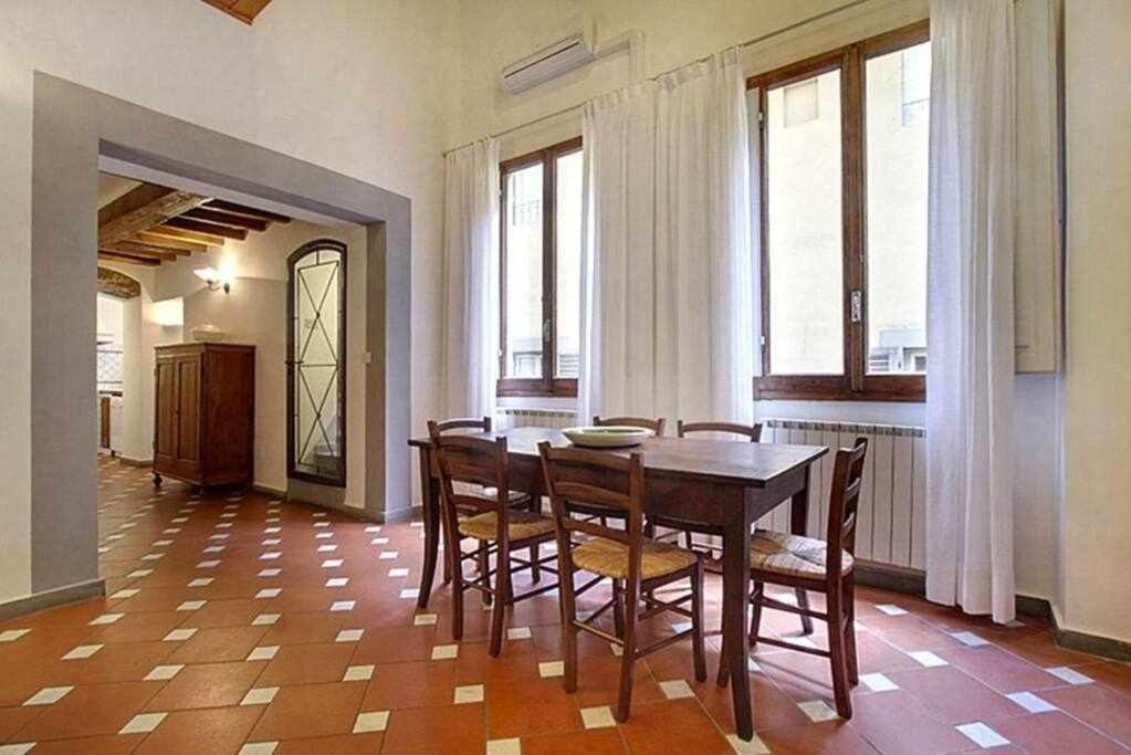 Panzani Rustico Vicino Santa Maria Novella Apartment ฟลอเรนซ์ ภายนอก รูปภาพ