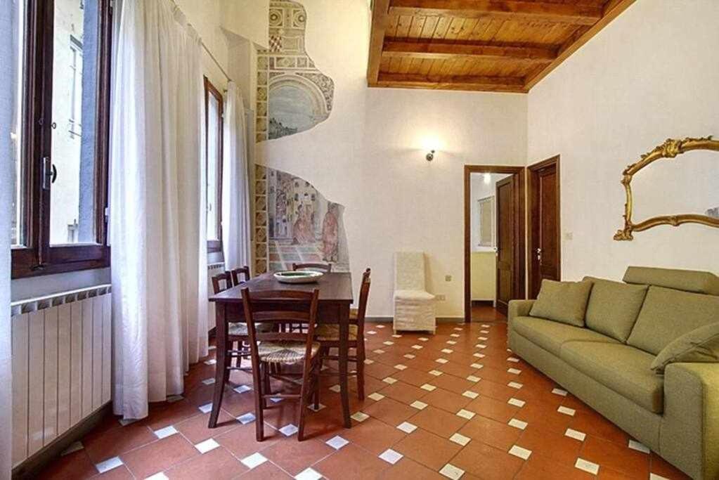 Panzani Rustico Vicino Santa Maria Novella Apartment ฟลอเรนซ์ ภายนอก รูปภาพ